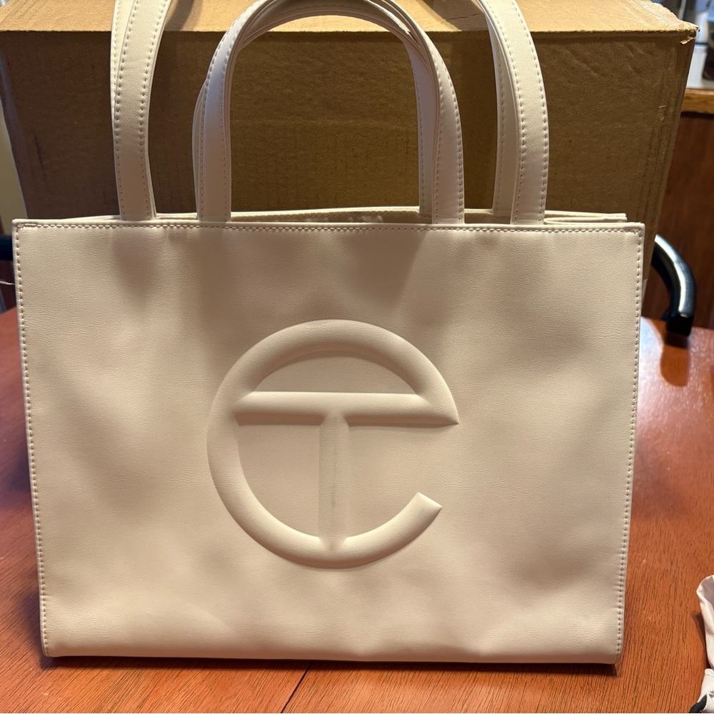 Telfar Cream Tote Bag - Picture 3 of 7
